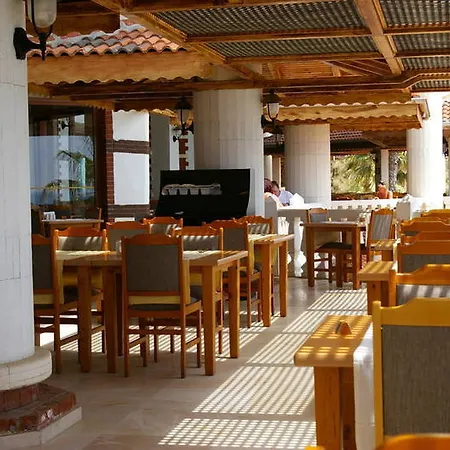 Defne Dream Hotell Side