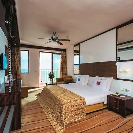 Defne Dream Hotel Side